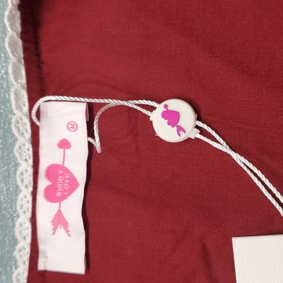 BODDYLOVE White Enbrodery burgundy rop. Med, Ruffle sleeves Piping around sleeve - Picture 8 of 9